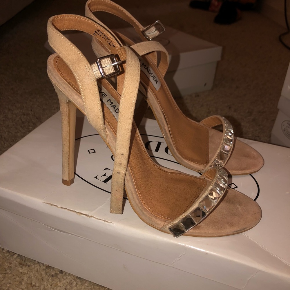 Suede heels